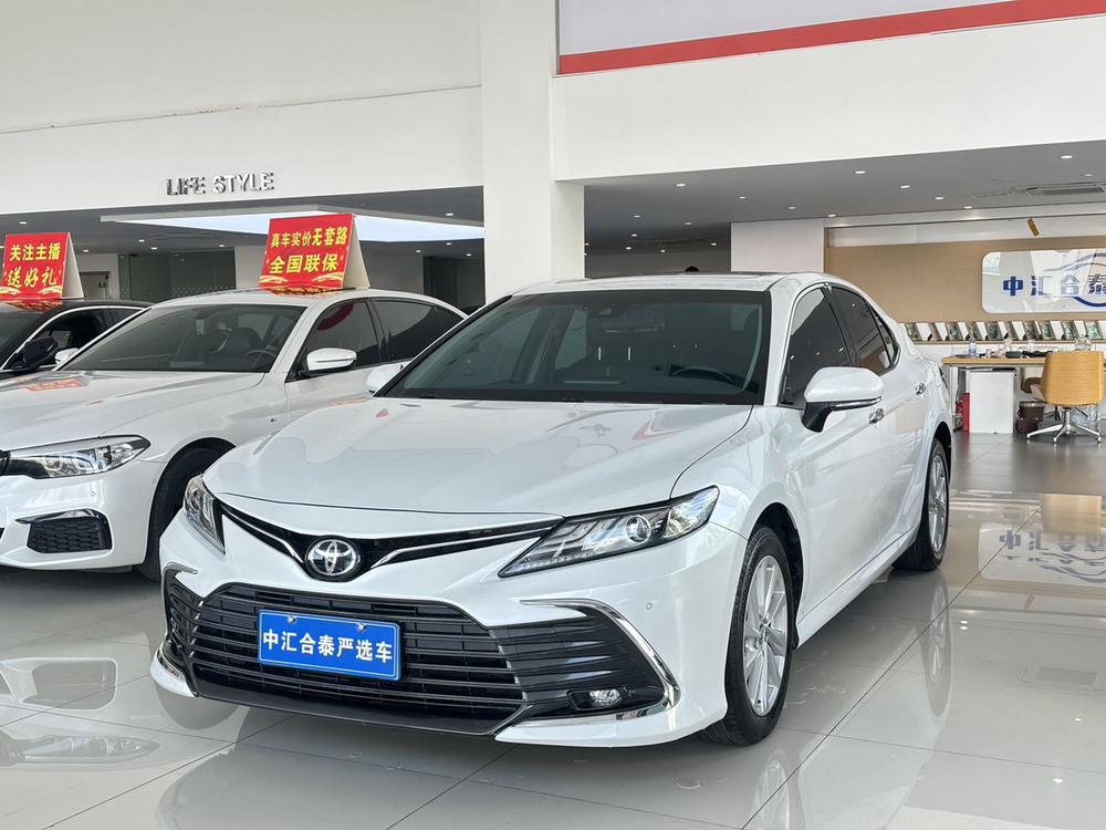 Toyota Camry 2021 2.0G Deluxe Edition
