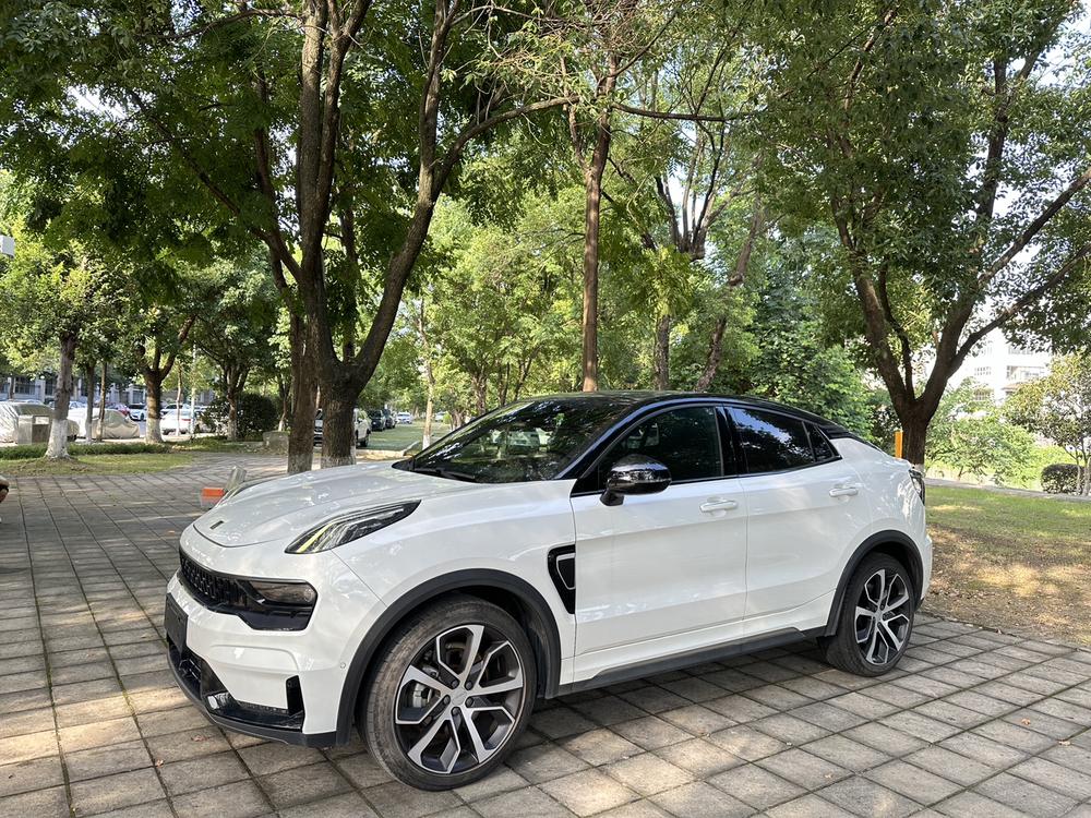 Lynk_&_Co Lynk & Co 05 2022 2.0TD four-wheel drive Halo