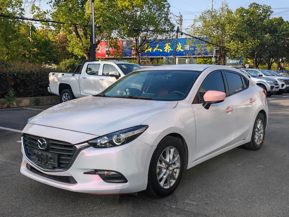 Mazda Mazda3 Angkesela 2019 Cloud Control Edition Sedan 1.5L Automatic Comfort Type National V