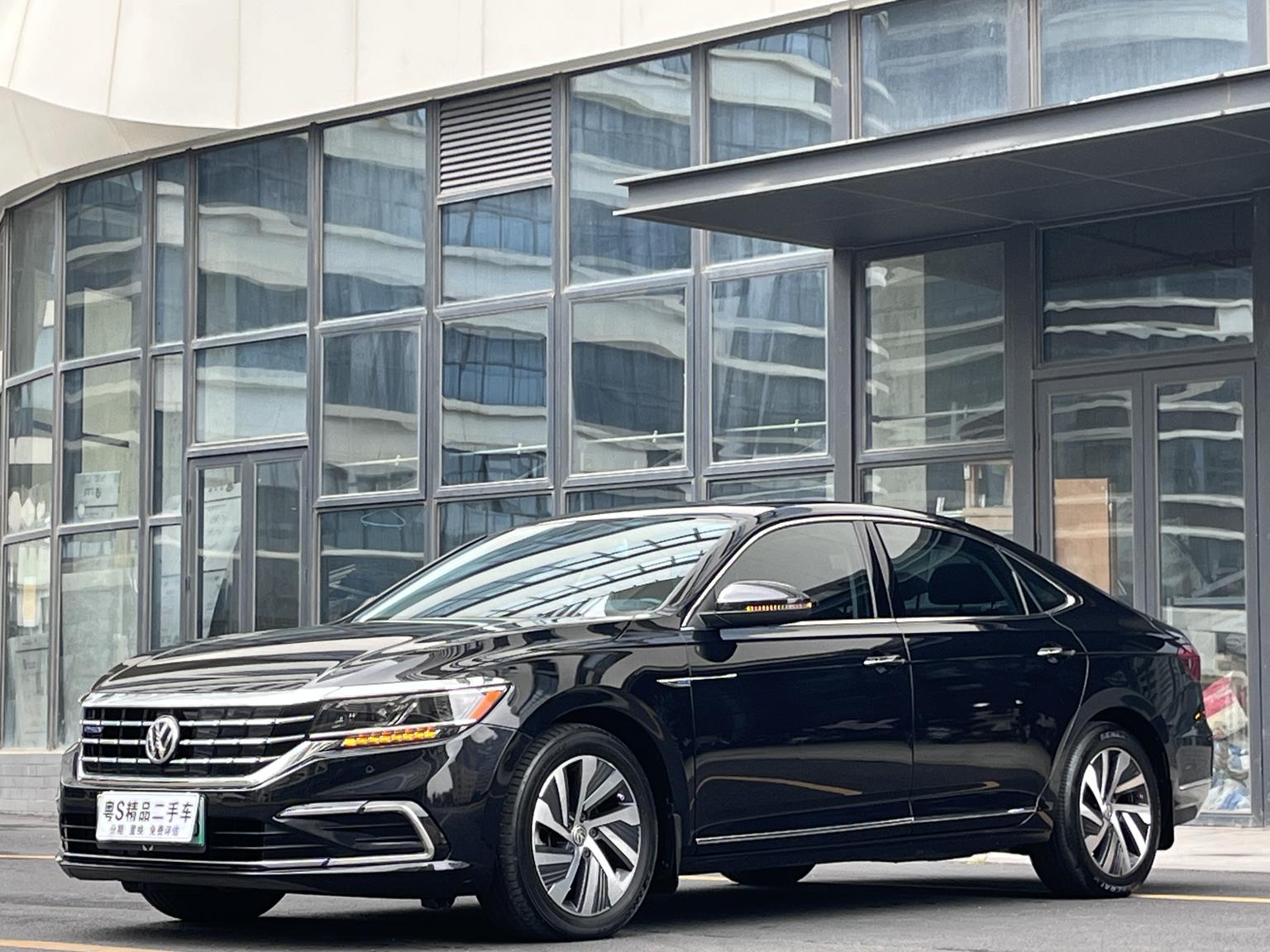 Volkswagen Passat 430PHEV Hybrid Luxury 2019