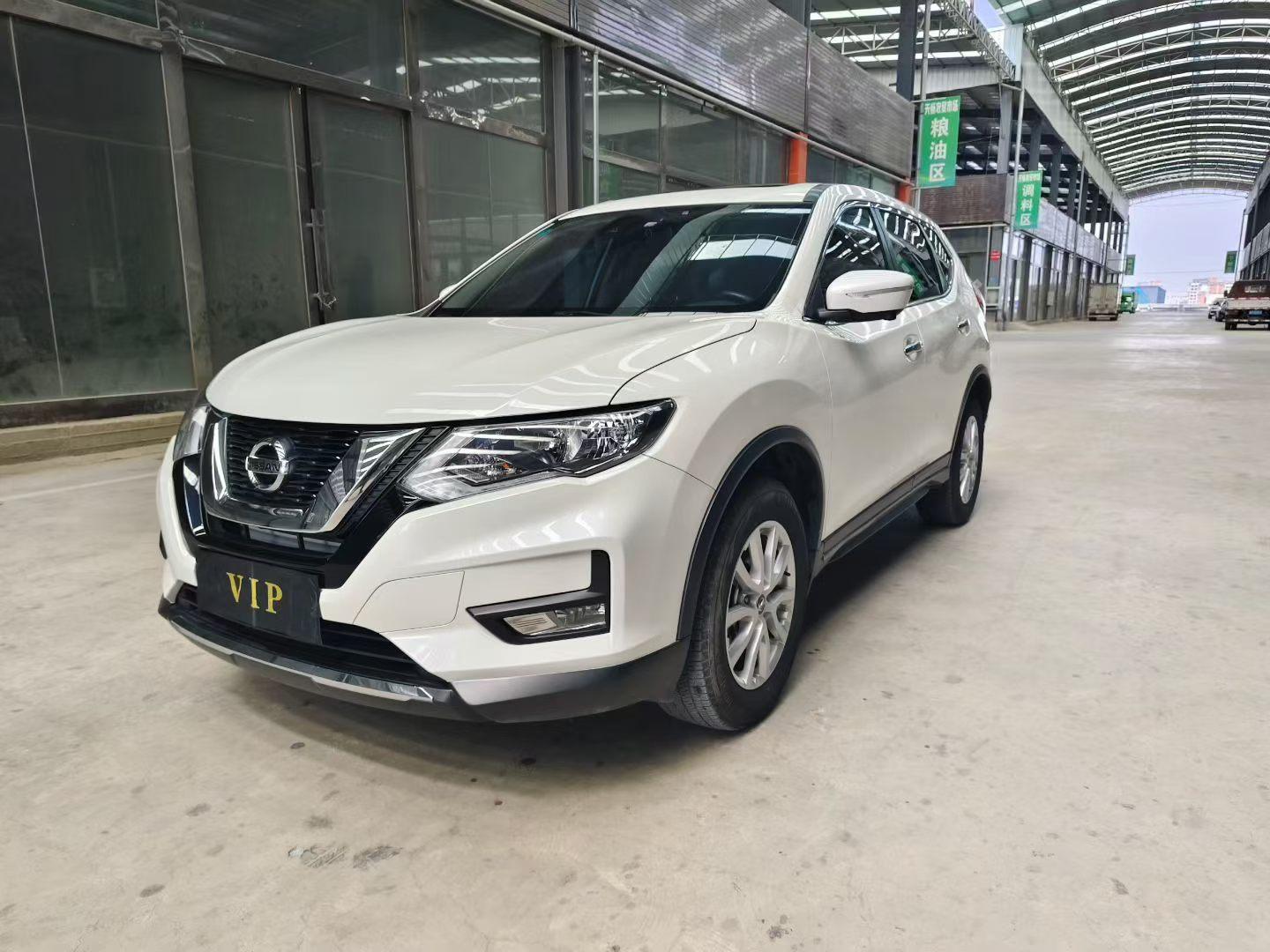 Nissan X-Trail 2.0L CVT 2WD Smart Connect Comfort (2L) 2020