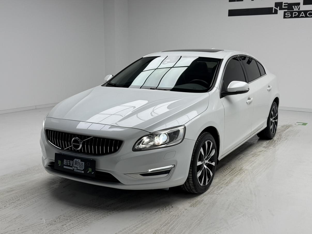 Volvo S60 T3 Intelligent Entry 2019