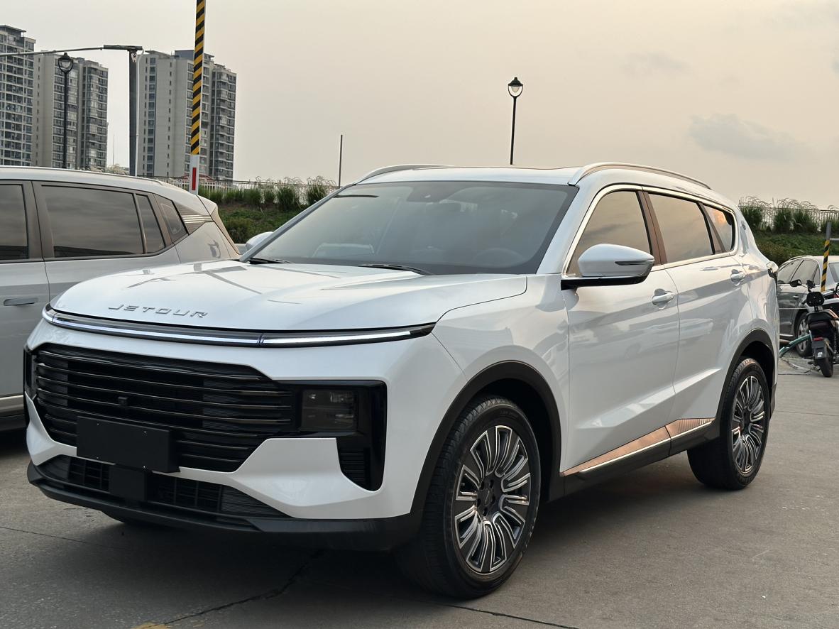 Jetour X70-Plus 1.5T 6DCT Luxury 5-Seat 2025