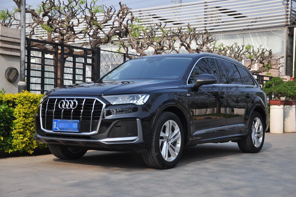 Audi Q7 45 TFSI Quattro S line Sport (2L) 2021