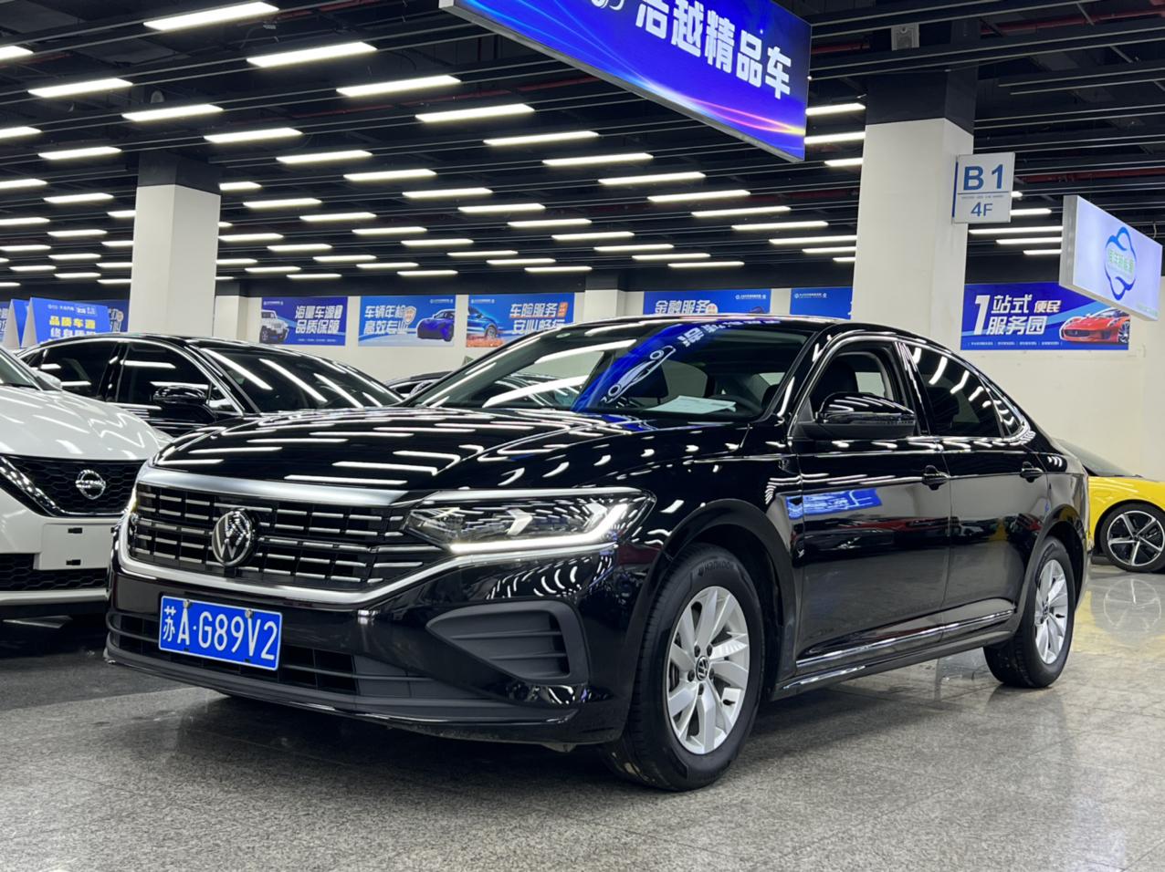 Volkswagen Passat Outstanding 280TSI Business (1.4L) 2025