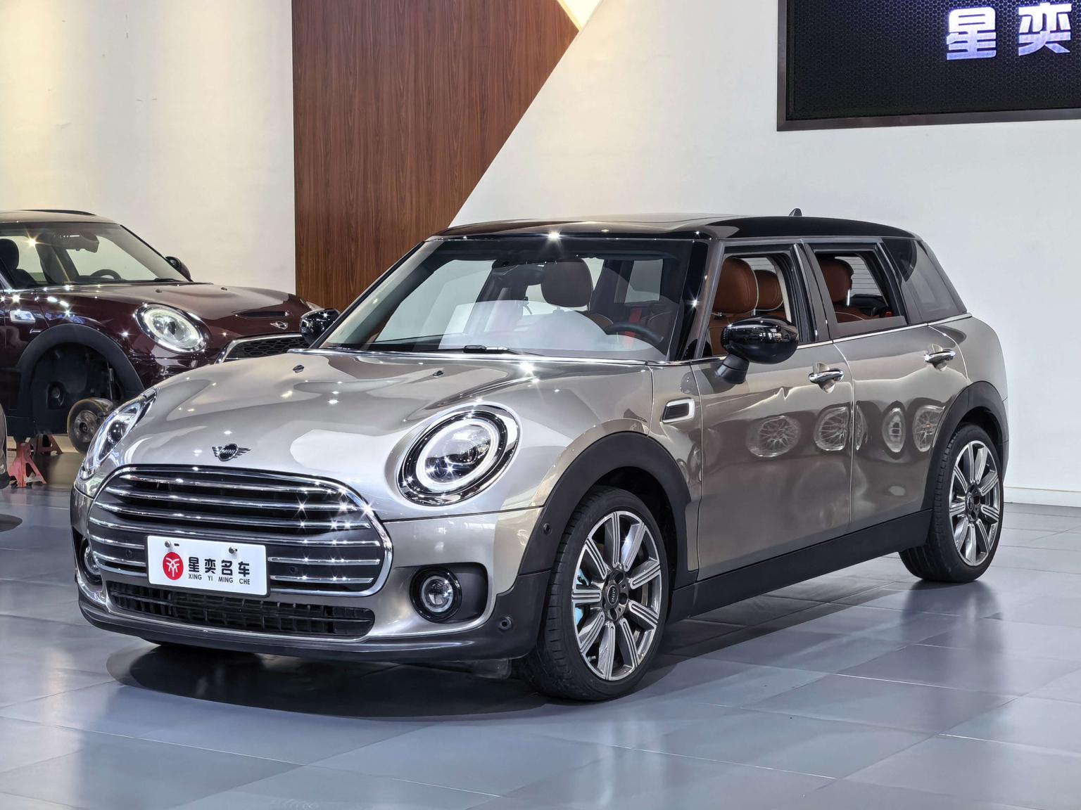 Mini Clubman Connoisseur COOPER (1.5L) 2020