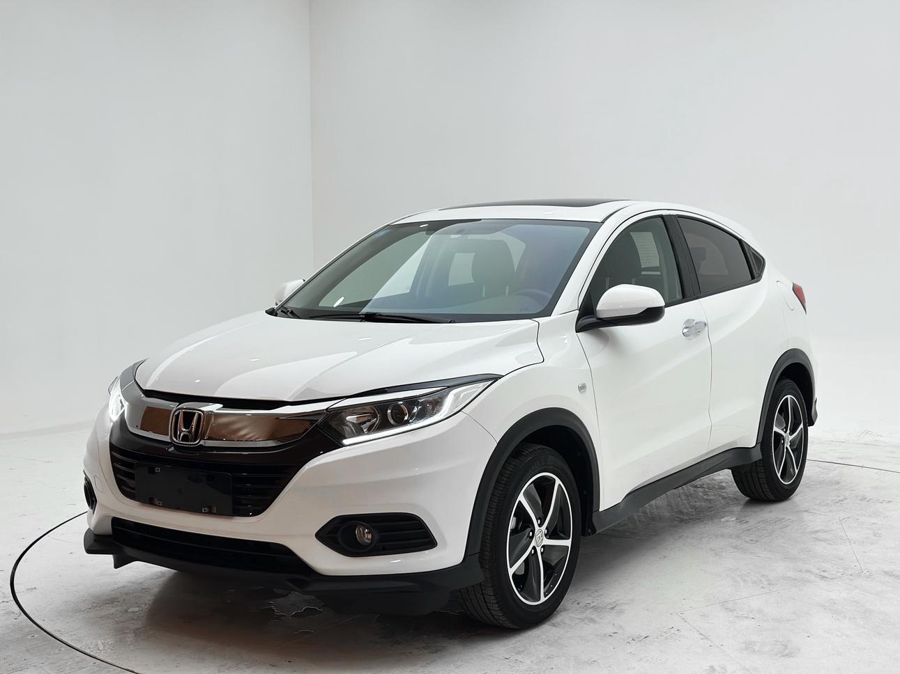 Honda Vezel Pioneer Edition 2021