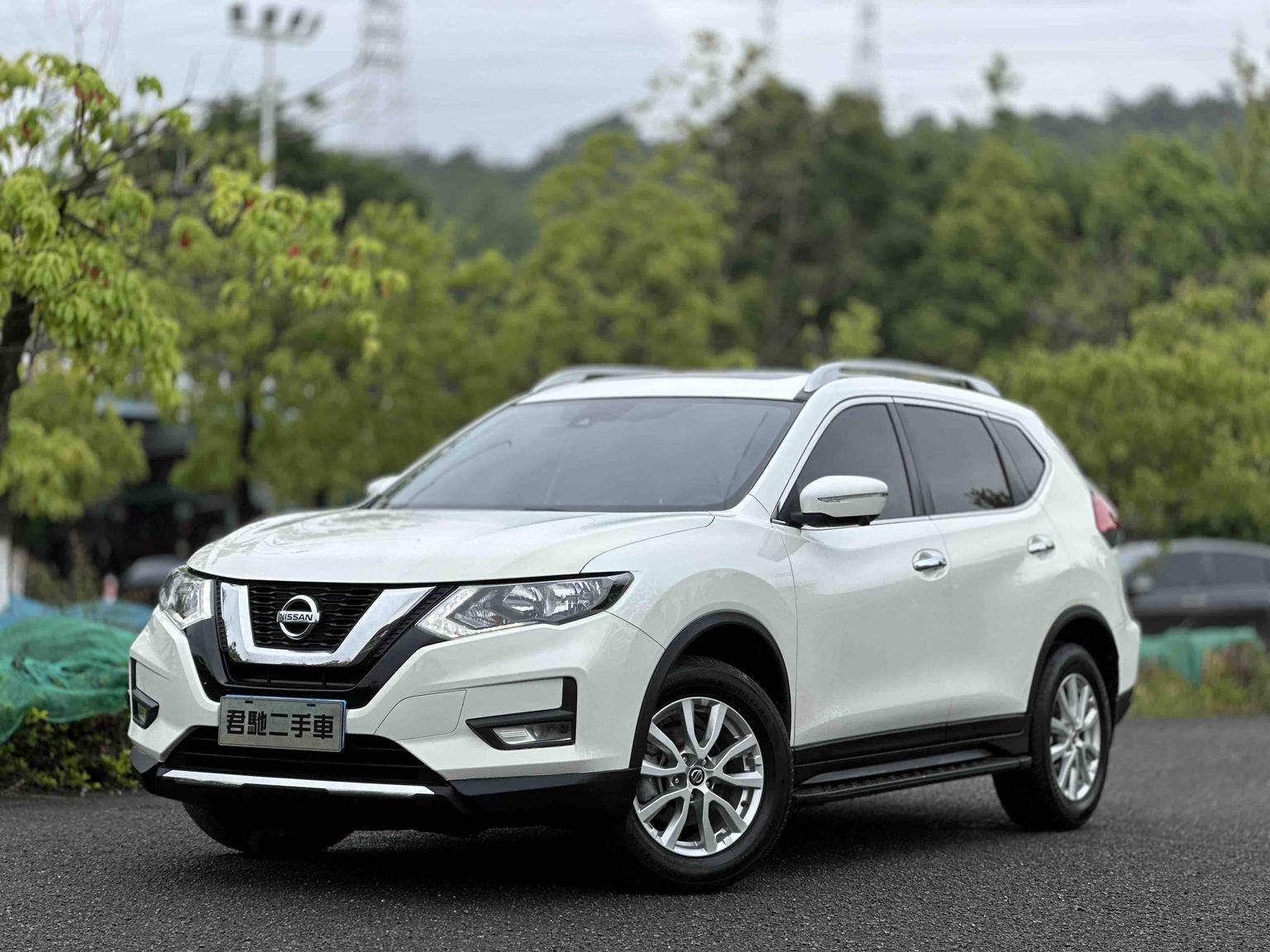 Nissan X-Trail 2.0L CVT 2WD Smart Connect Comfort (2L) 2020