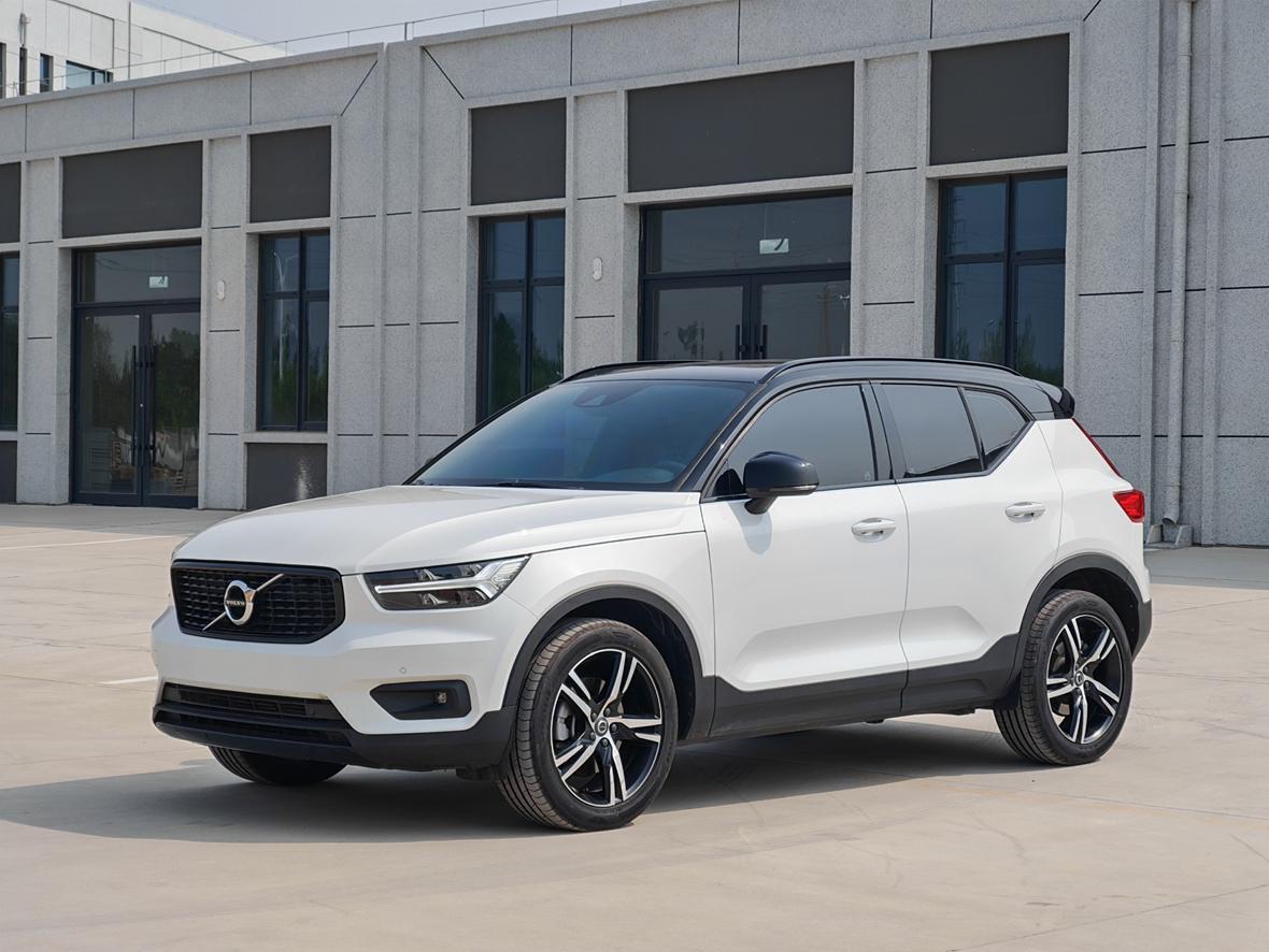 Volvo XC40 T4 AWD Intelligent Plus Sport 2021