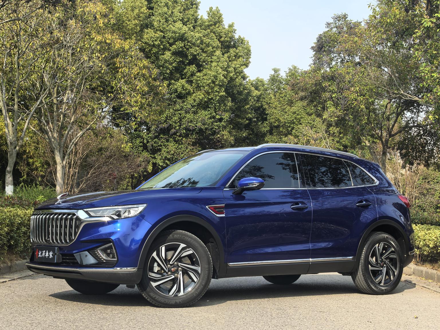 Hongqi HS5 Connected Flag Enjoy (2L) 2022