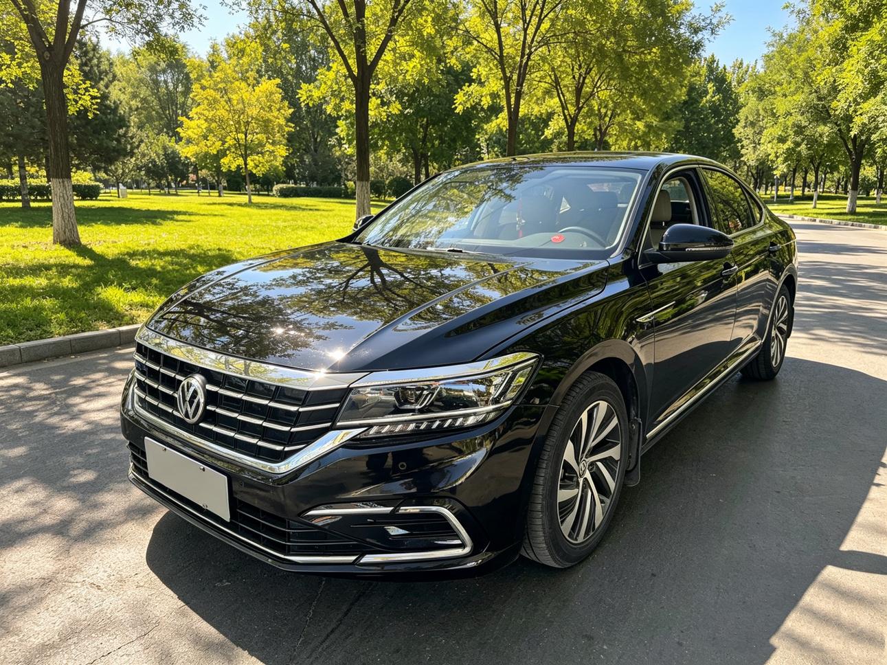 Volkswagen Passat 430PHEV Hybrid Luxury 2019