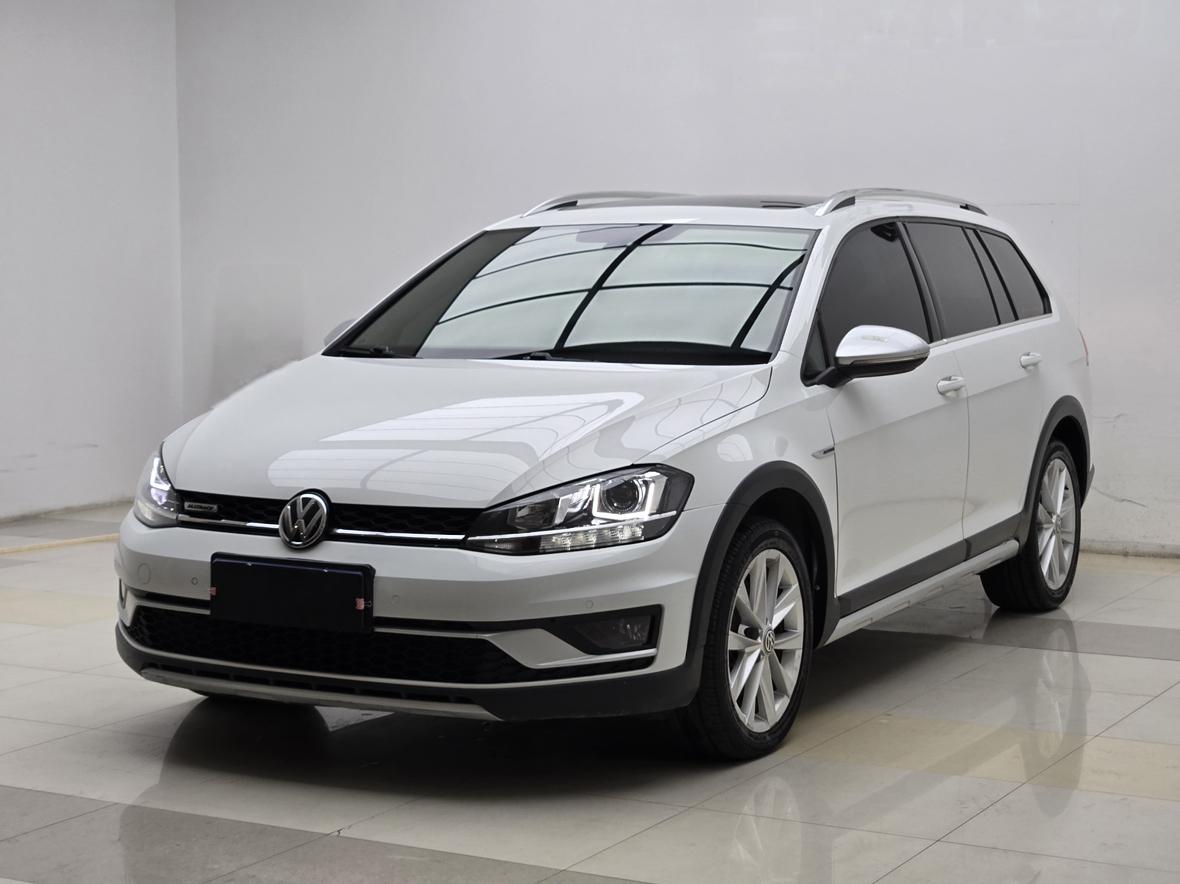 Volkswagen Golf 1.8TSI Wagon 2019