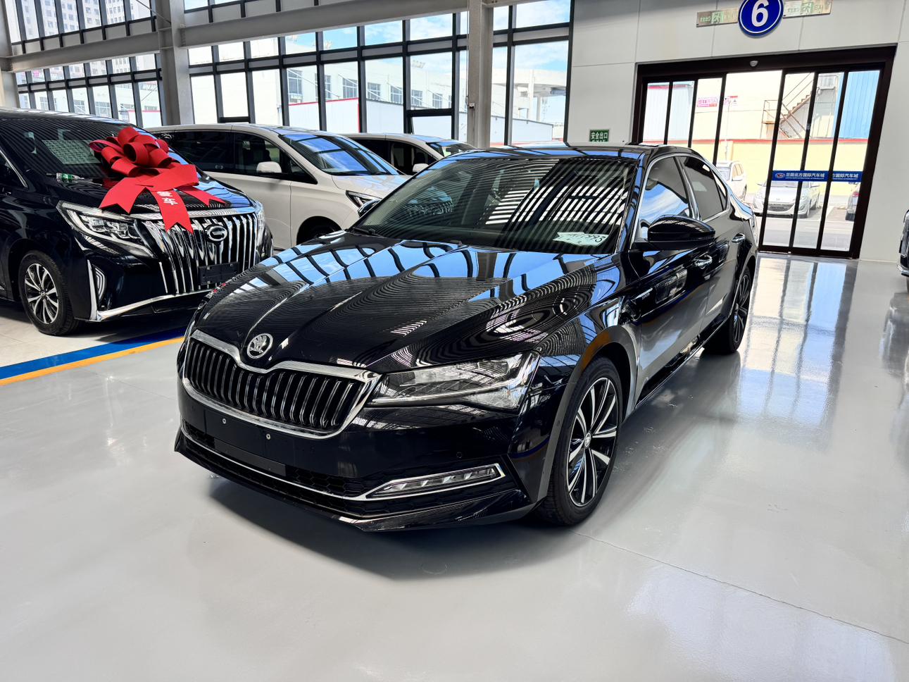 Skoda Superb 280 TSI DSG Prestige (1.4L) 2026