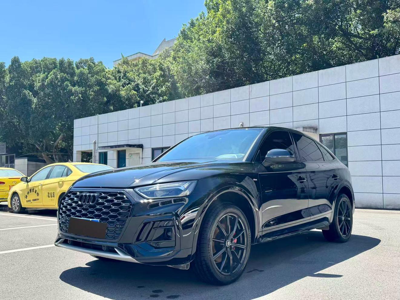 Audi Q5L 40 TFSI Luxury 2024