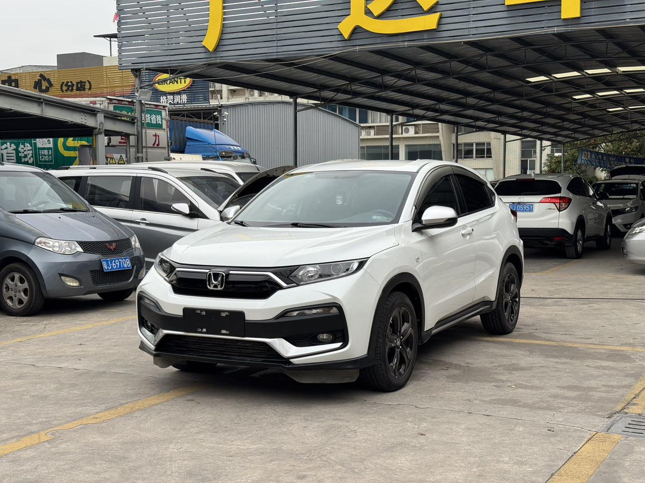 Honda XR-V 220 Turbo CVT Comfort (1.5L) 2020