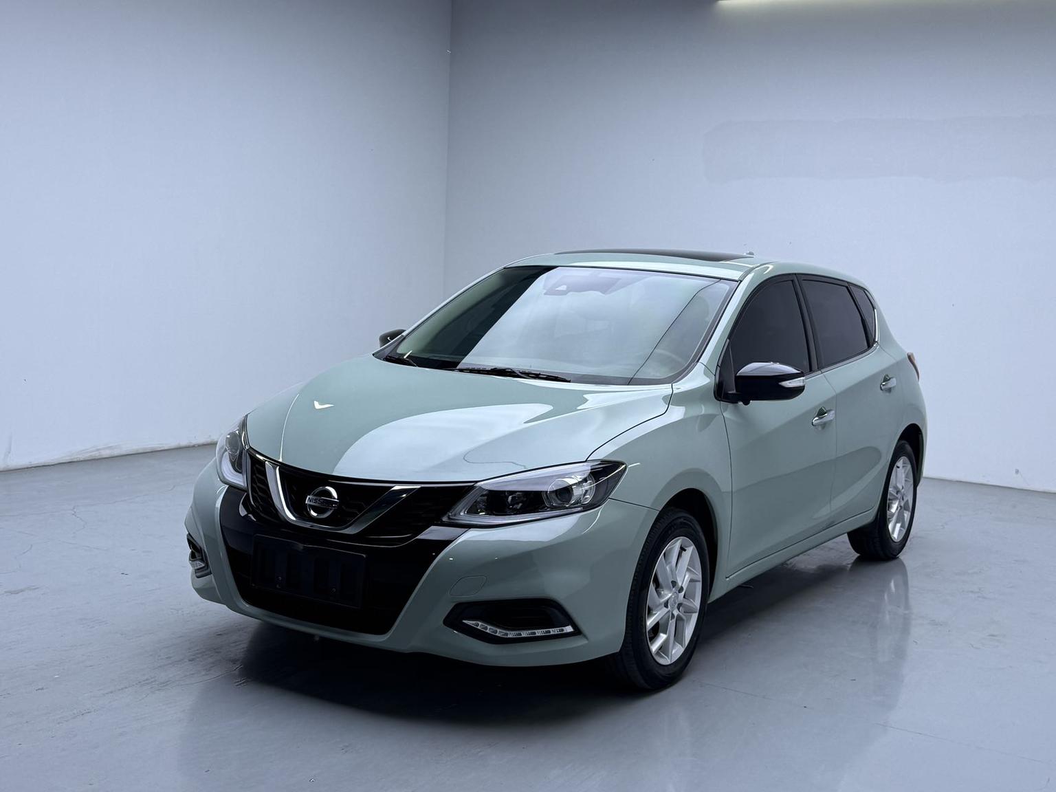Nissan Tiida CVT Cool Dynamic (1.6L) 2023