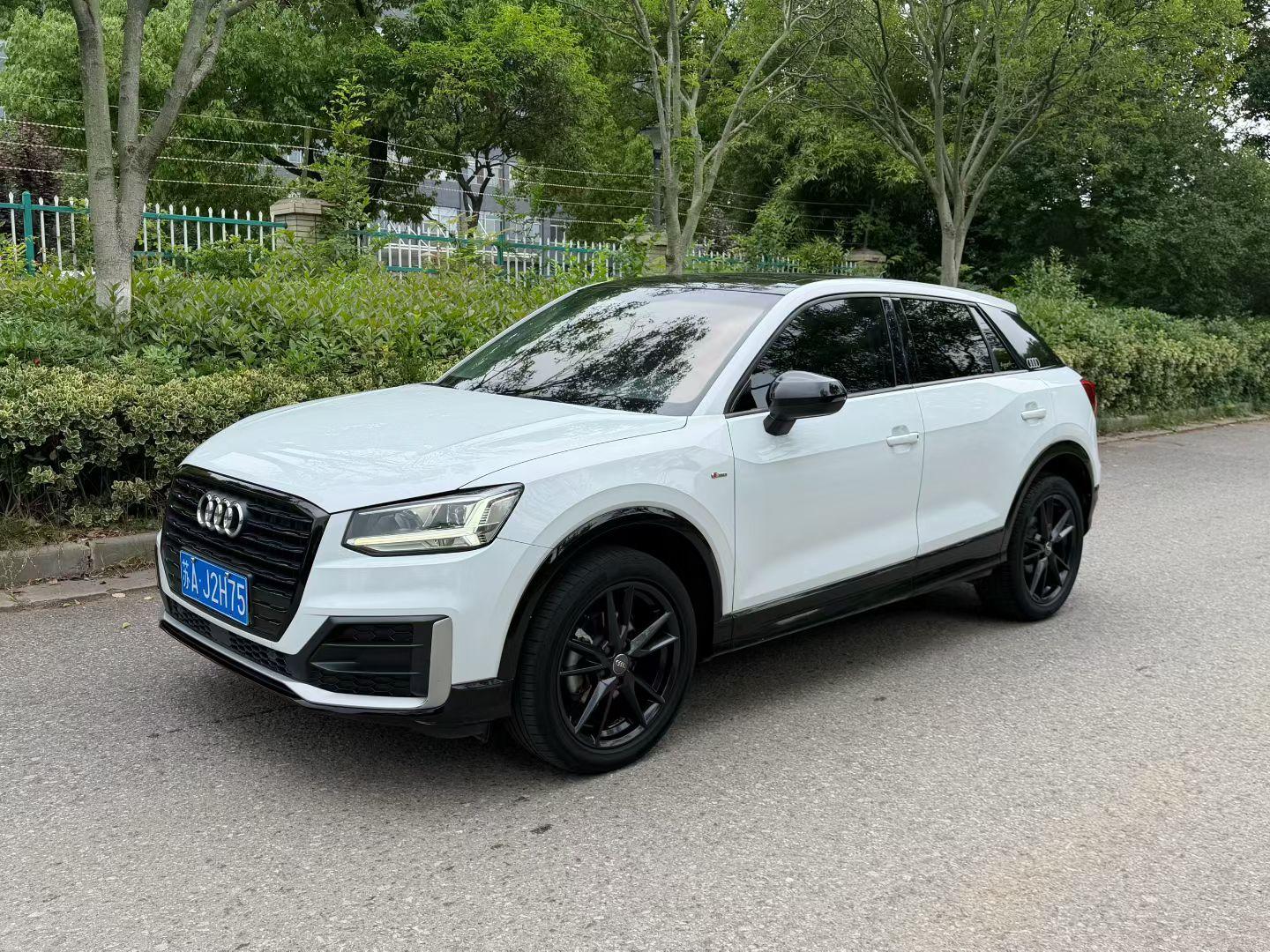 Audi Q2L Fashion Elegant 2021