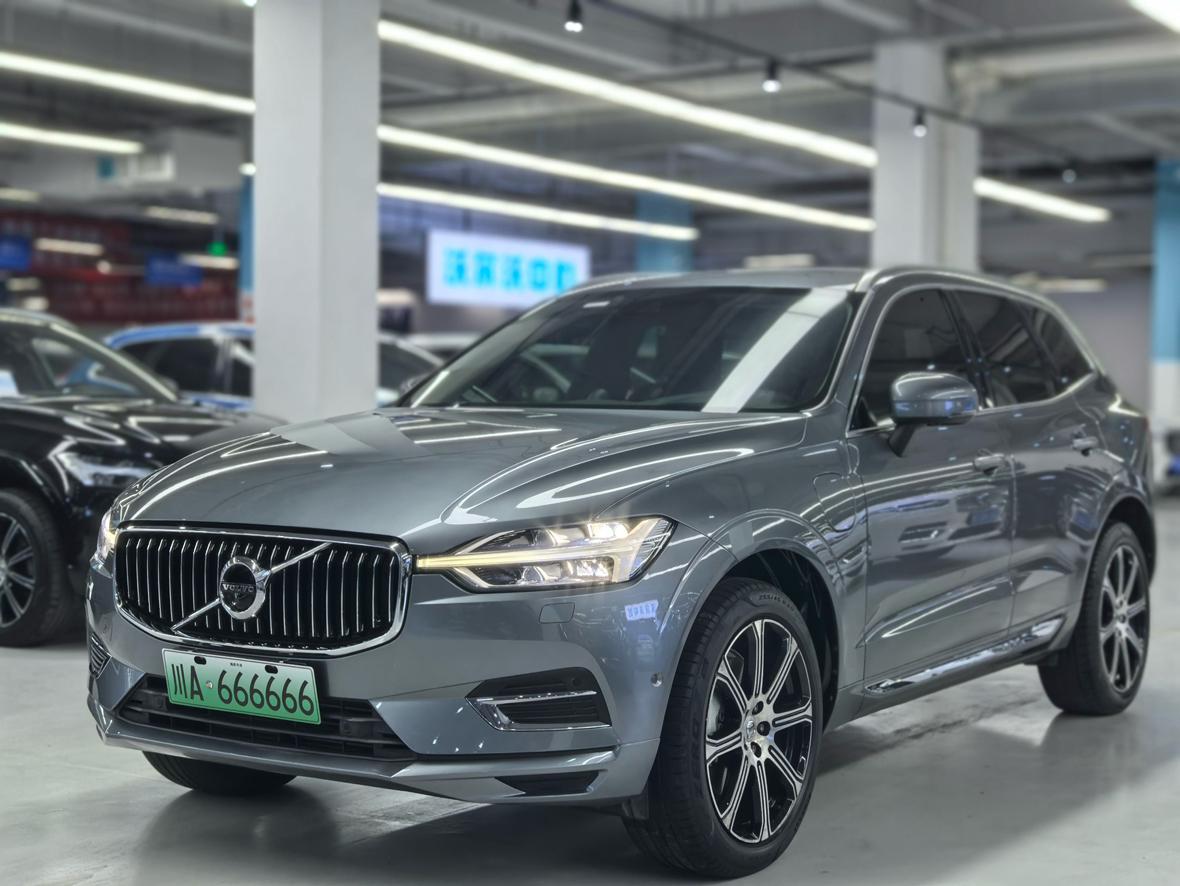Volvo XC60-Phev T8 Intelligent Premium Luxury Hybrid V 2019