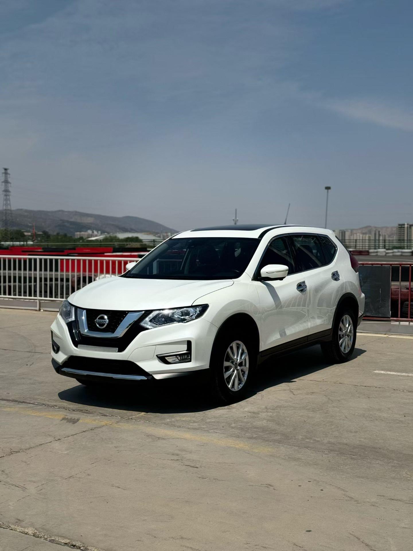 Nissan X-Trail 2.0L CVT 2WD Smart Connect Comfort (2L) 2020
