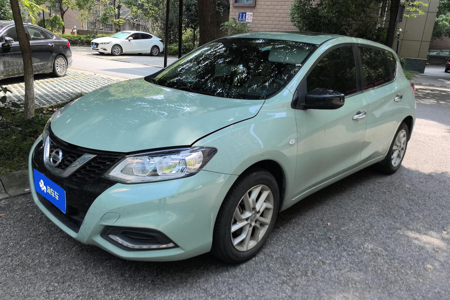 Nissan Tiida CVT Cool Dynamic (1.6L) 2024