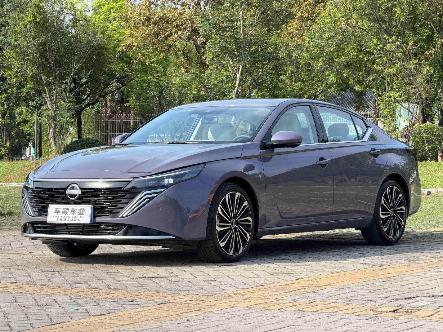 Nissan Altima Hongmeng Cockpit 2.0T Flagship (2L) 2025