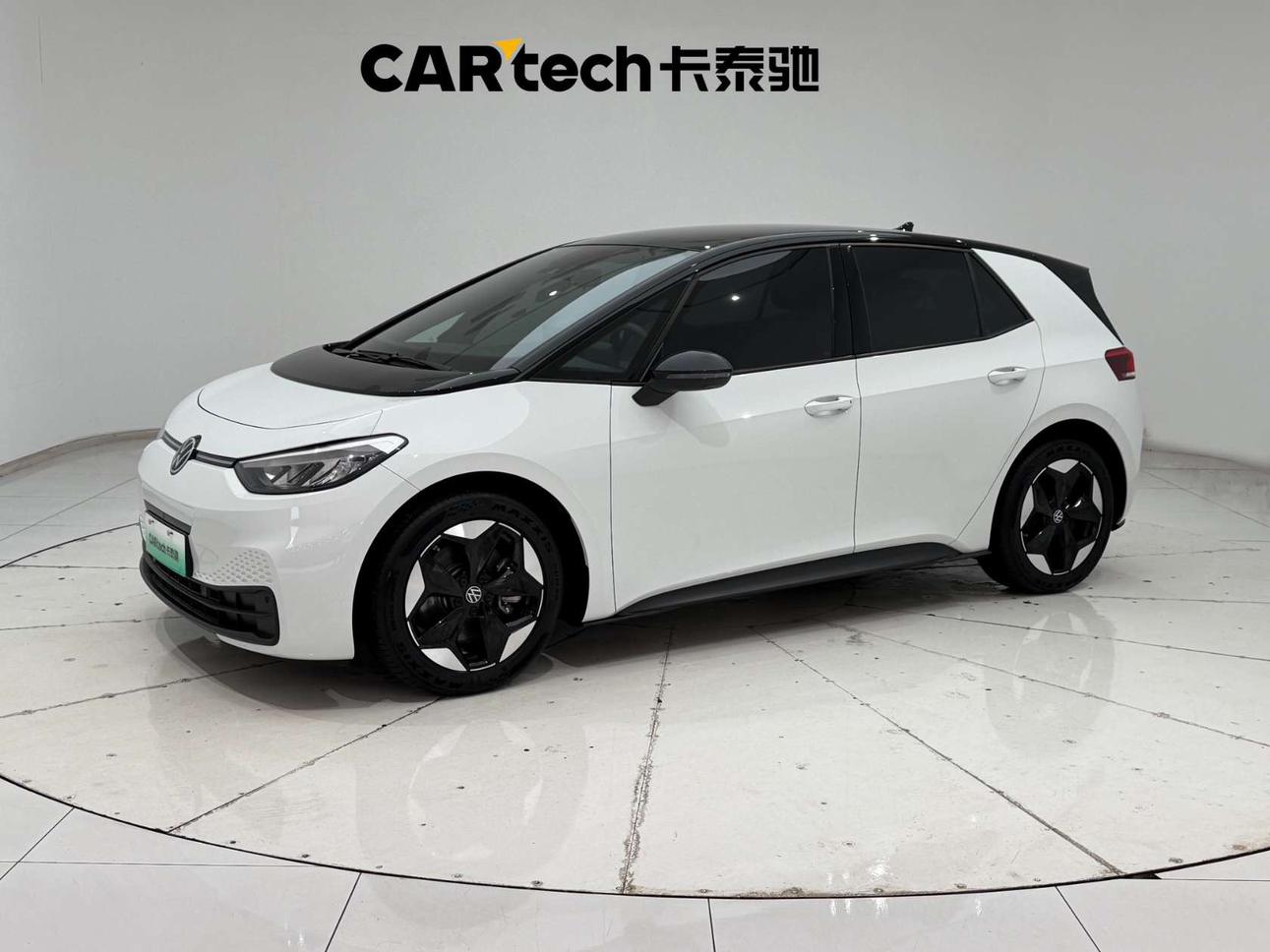 Volkswagen ID-3 Smart Edition Outstanding 2025