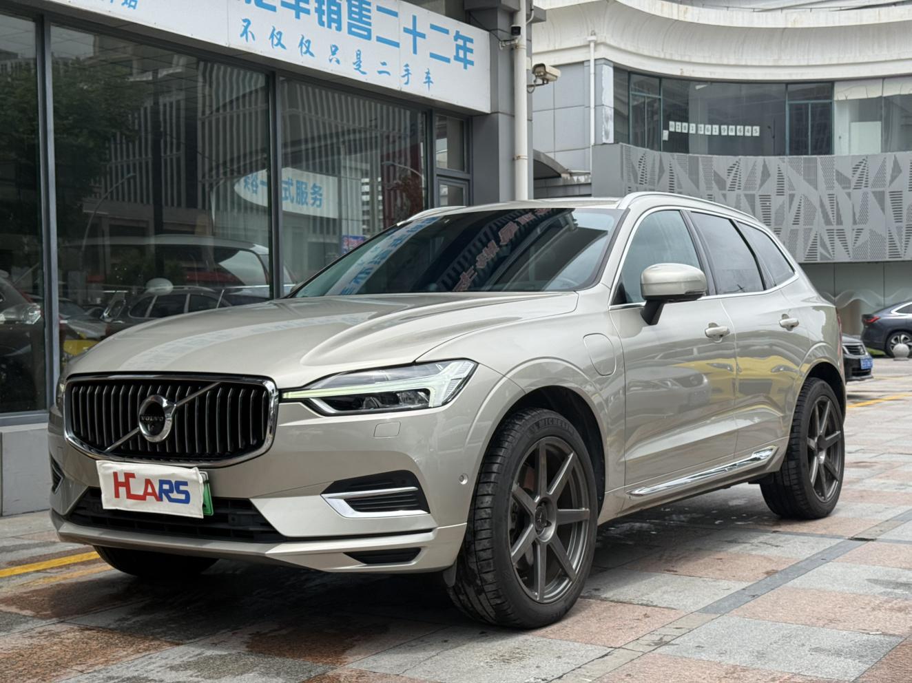 Volvo XC60-Phev T8 Intelligent Premium Luxury Hybrid V 2020