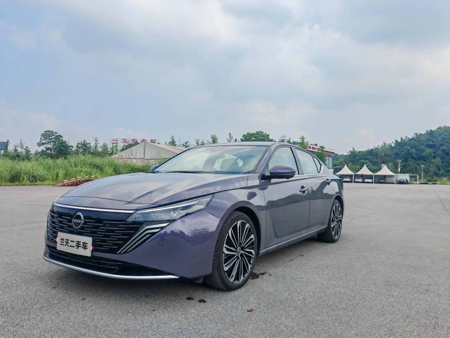 Nissan Altima Hongmeng Cockpit 2.0T Flagship (2L) 2025