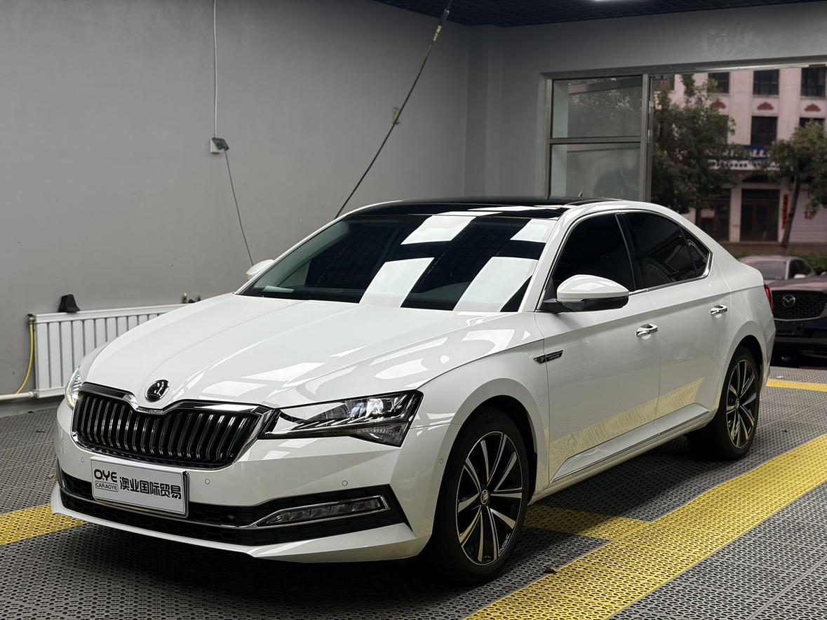 Skoda Superb 280 TSI DSG Prestige (1.4L) 2023