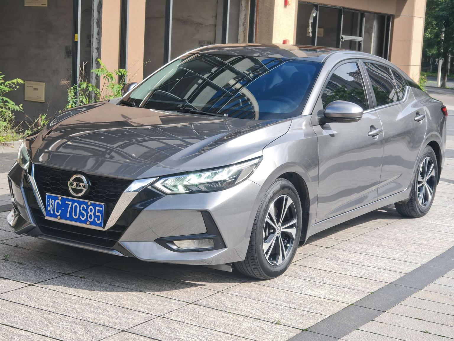 Nissan Sylphy CVT XL Joy (1.6L) 2020