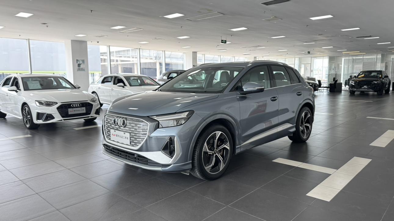 Audi Q4-E-Tron 40 e-tron Realm 2024