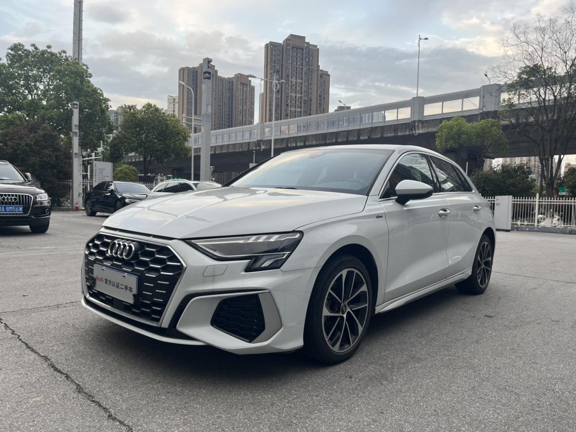 Audi A3 Sportback Progressive Sport 2024