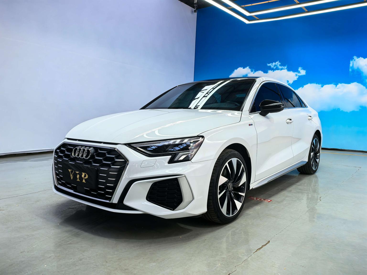 Audi A3 Luxury Sport 2023