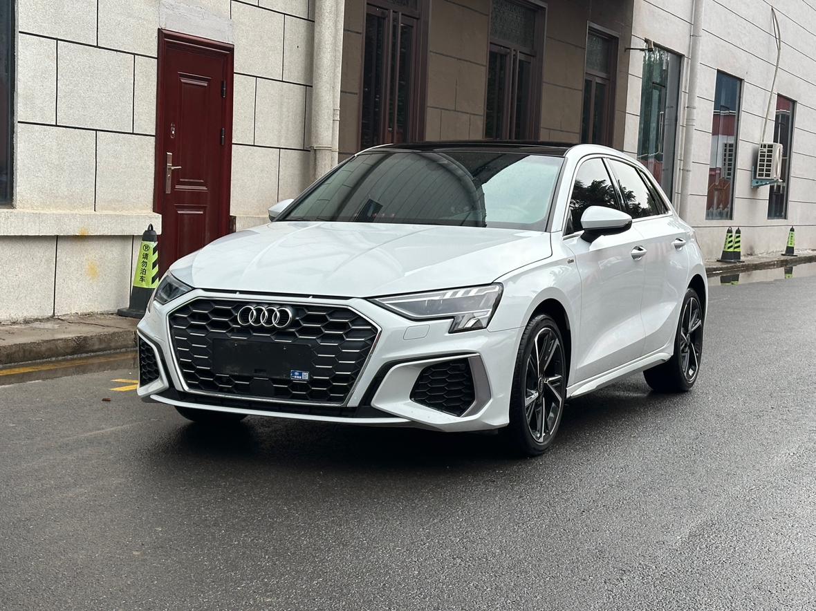 Audi A3 35 TFSI Sport Fashion 2022