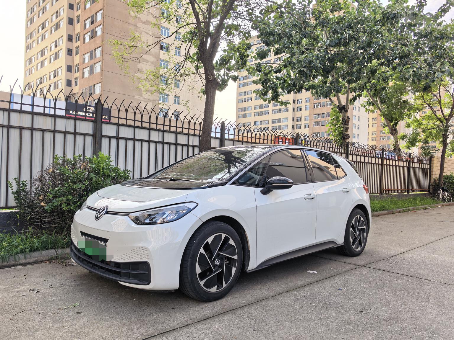 Volkswagen ID-3 Outstanding Edition 2024