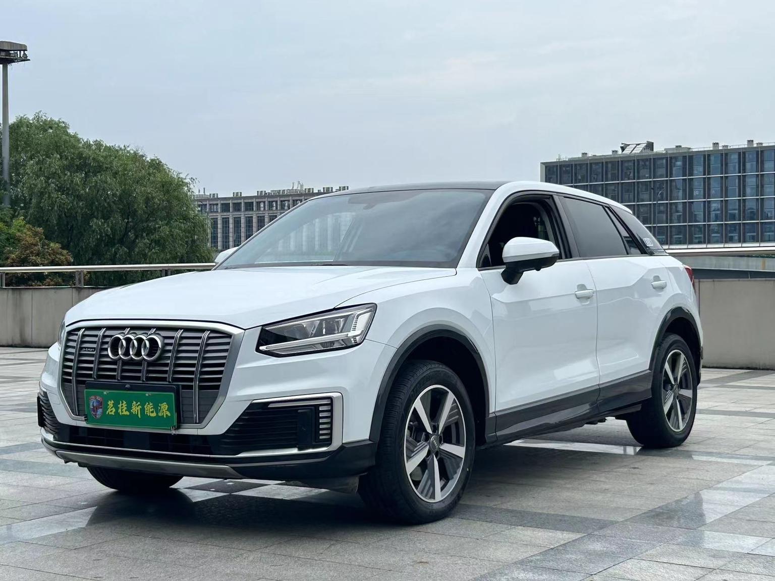 Audi Q2L Electric Intelligent Comfort 2021