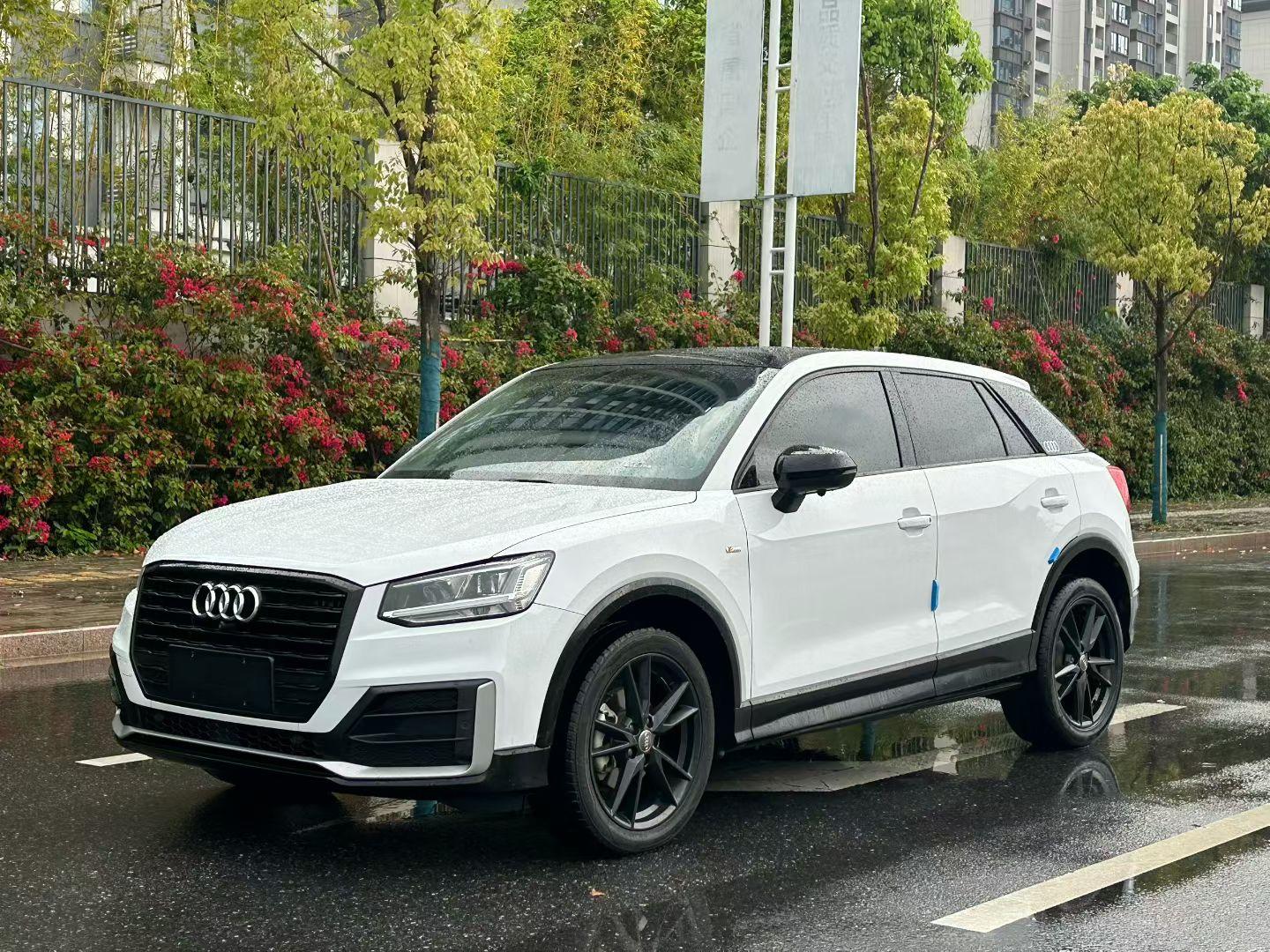 Audi Q2L Progressive Dynamic (1.4L) 2021