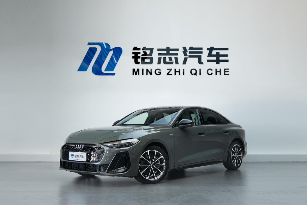 Audi A5L 2.0T Sport 2025