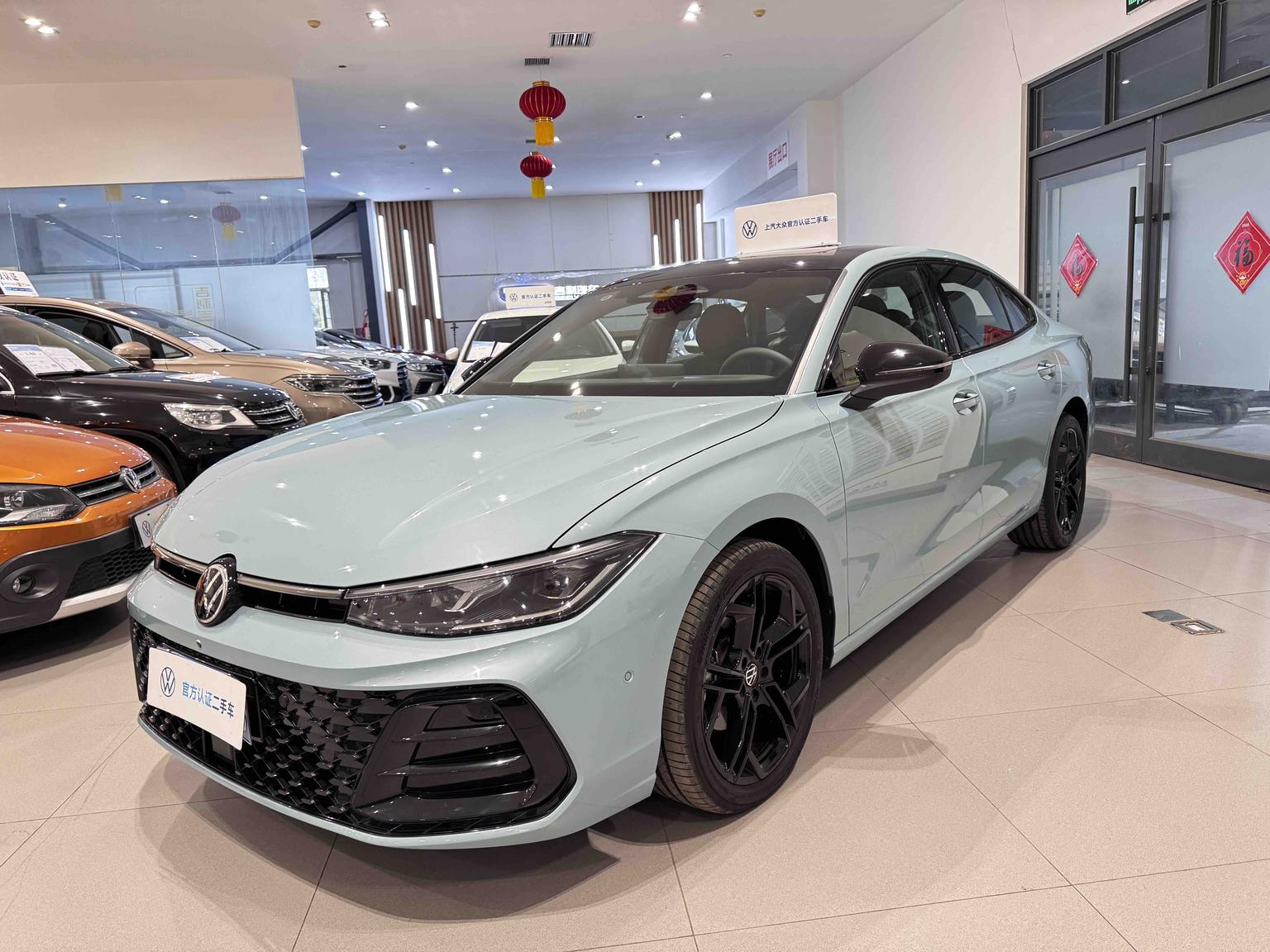 Volkswagen Passat 380TSI Starlight Dragon Premium (2L) 2025