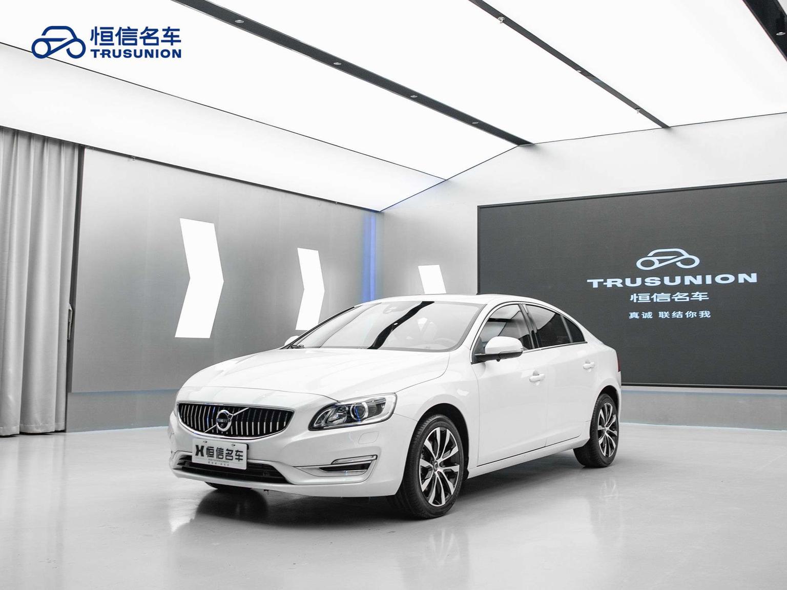 Volvo S60 T5 Intelligent Entry Advanced 2020