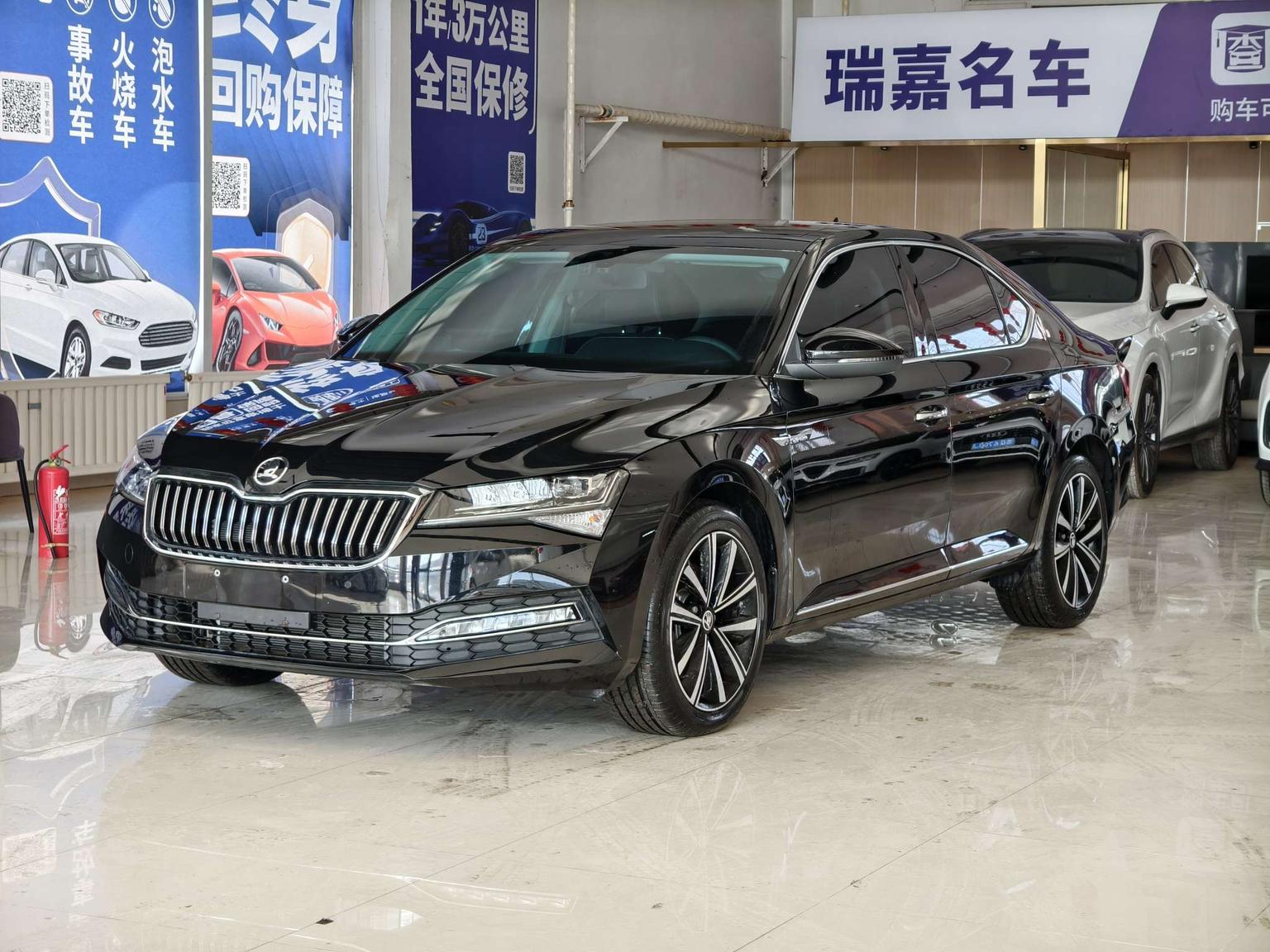 Skoda Superb 280 TSI DSG Prestige (1.4L) 2023