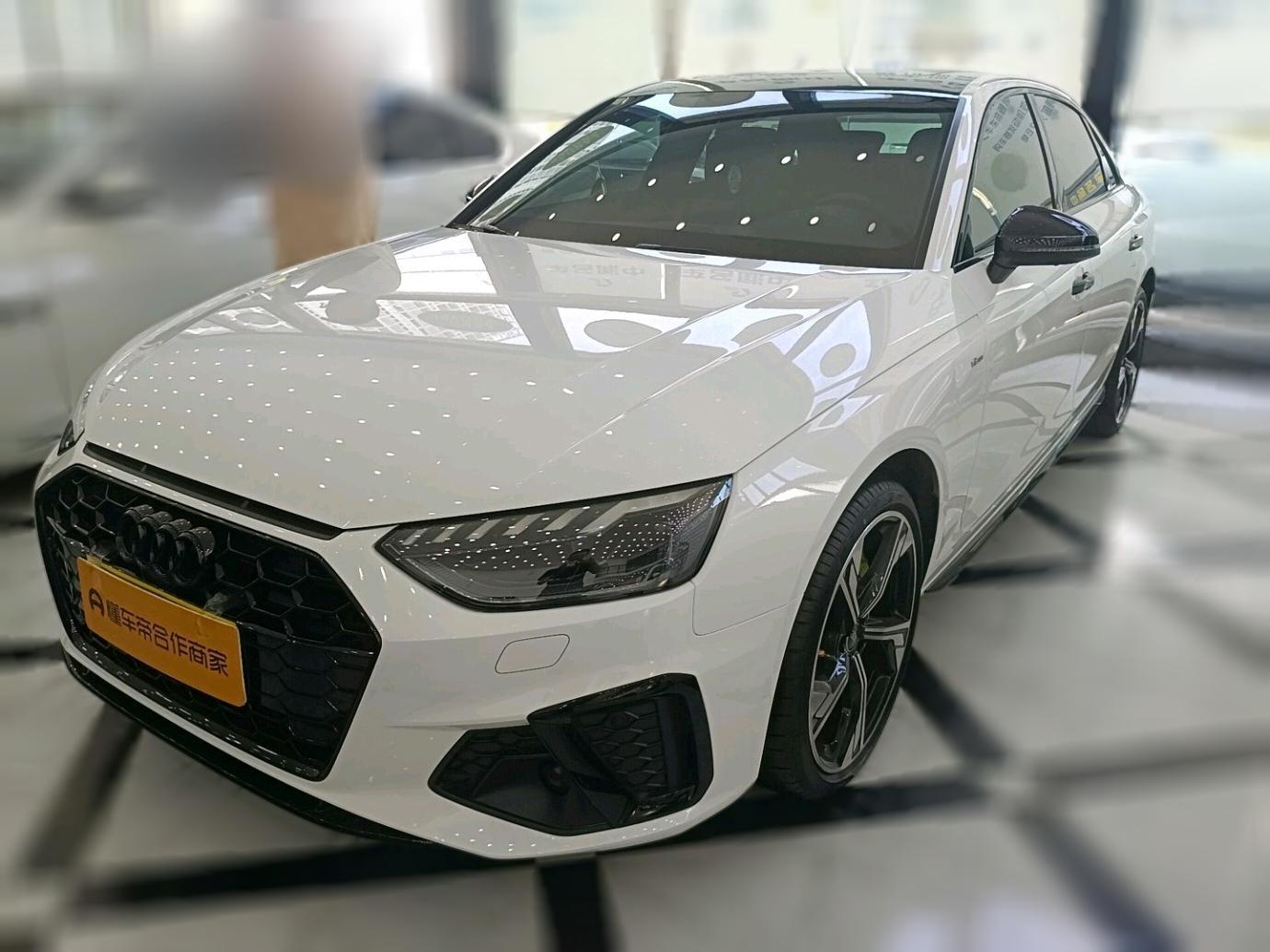 Audi A4L 40 TFSI Luxury Dynamic Starry Night 2024