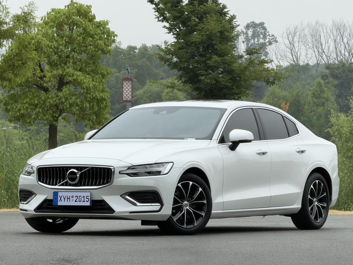 Volvo S60 T4 Intelligent Comfort Luxury 2021