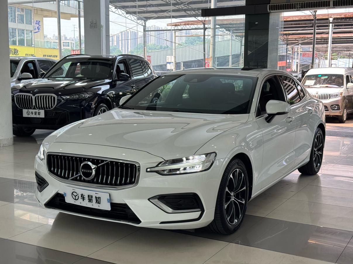 Volvo S60 T4 Intelligent Comfort Luxury 2021