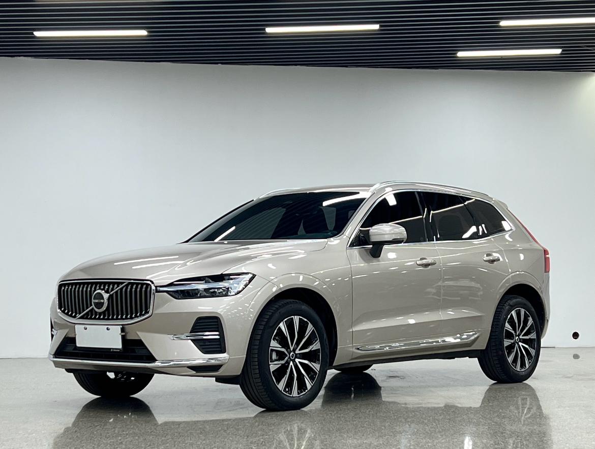 Volvo XC60 Intelligent Premium Luxury AWD (2L) 2022