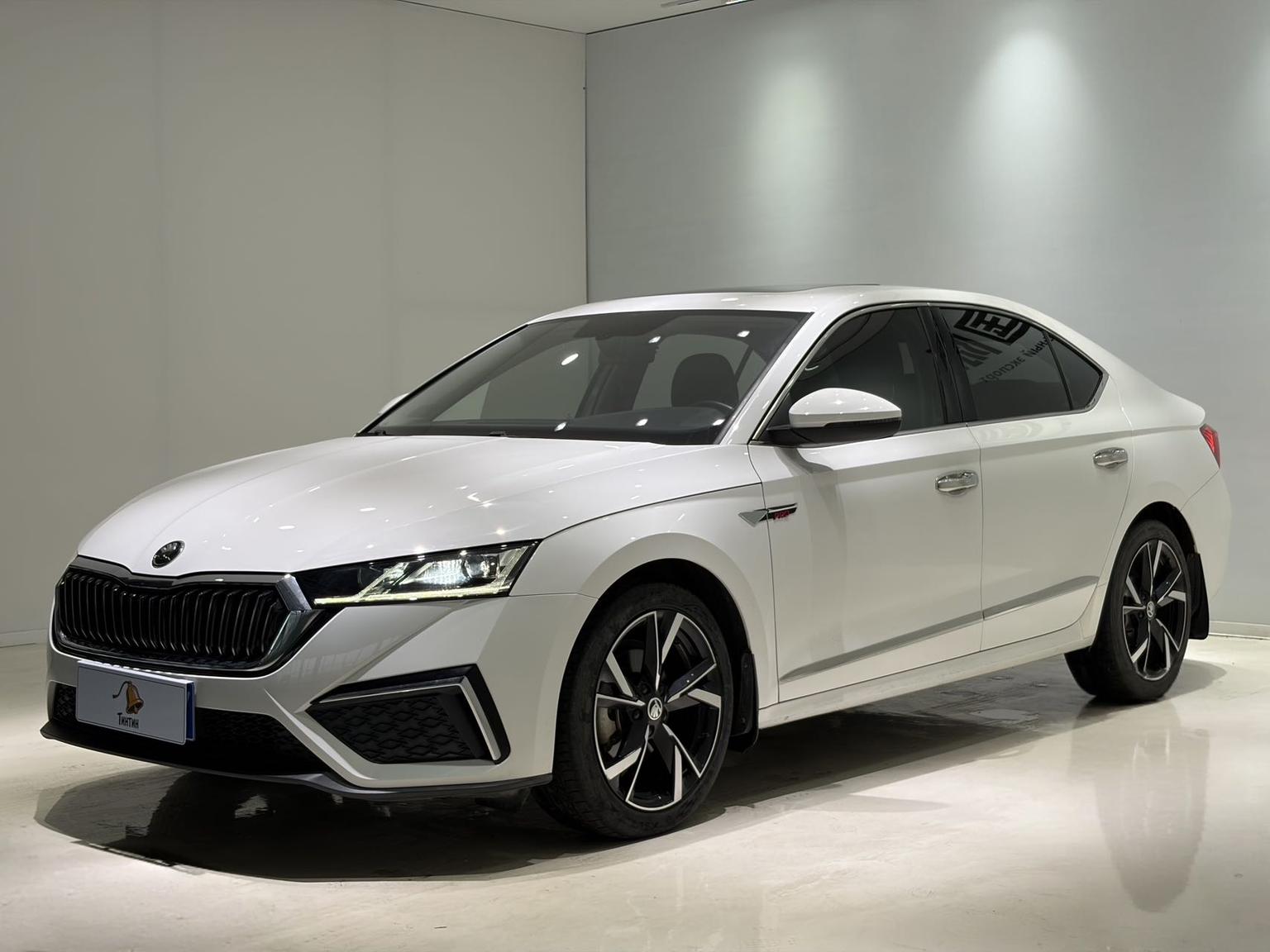 Skoda Octavia PRO TSI280 DSG Premium Enjoy (1.4L) 2022