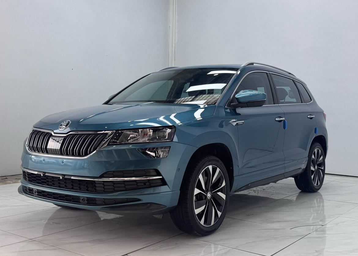 Skoda Karoq 280 TSI Premium (1.4L) 2022