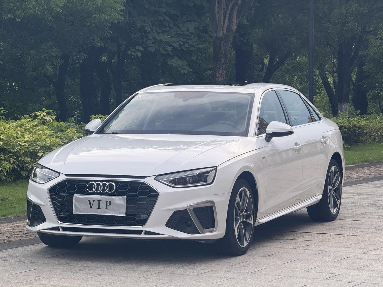 Audi A4L 40 TFSI Trendy Elegant 2022