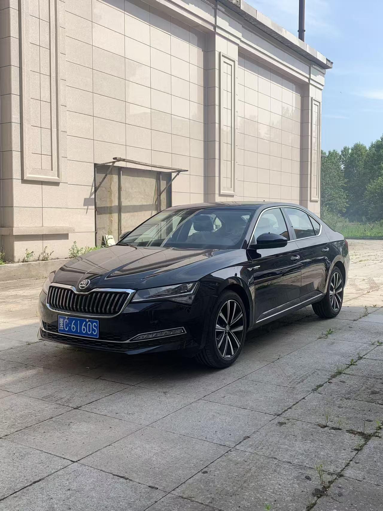 Skoda Superb 280 TSI DSG Prestige (1.4L) 2026