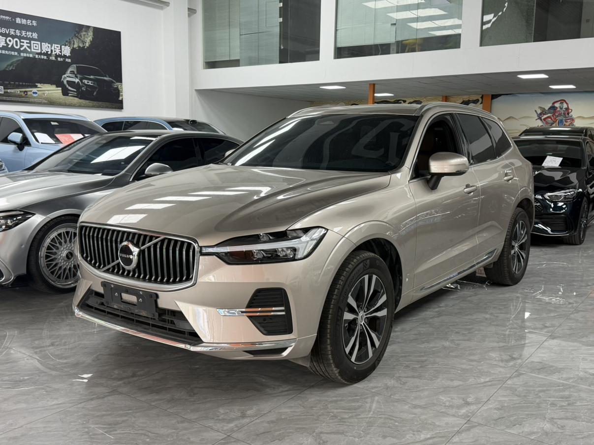 Volvo XC60 Intelligent Comfort Luxury AWD (2L) 2024